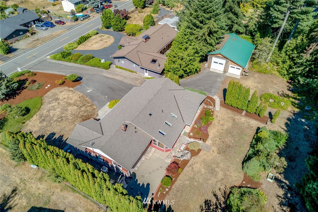 4420 Petersville Road Northeast Bremerton, WA 98310 - Photo 8 of 31 Gallery Image 8