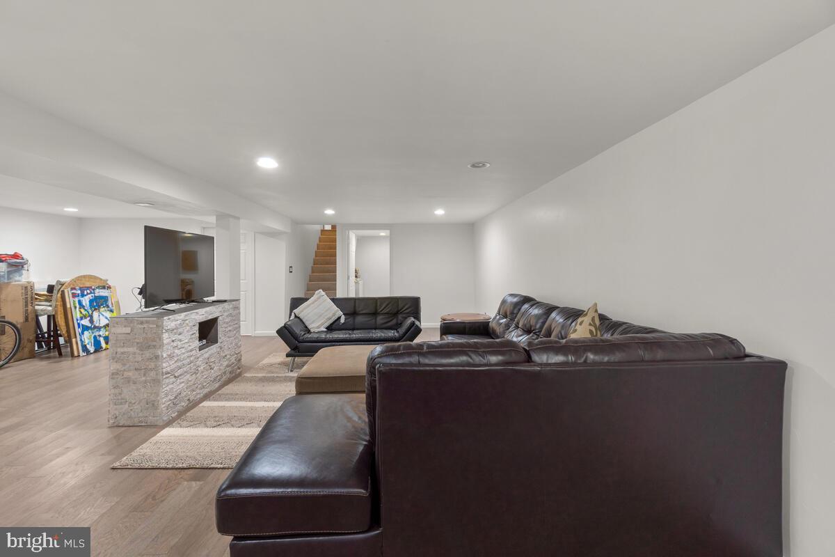 905 Stone Barn Road Towson, MD 21286 - Photo 34 of 45