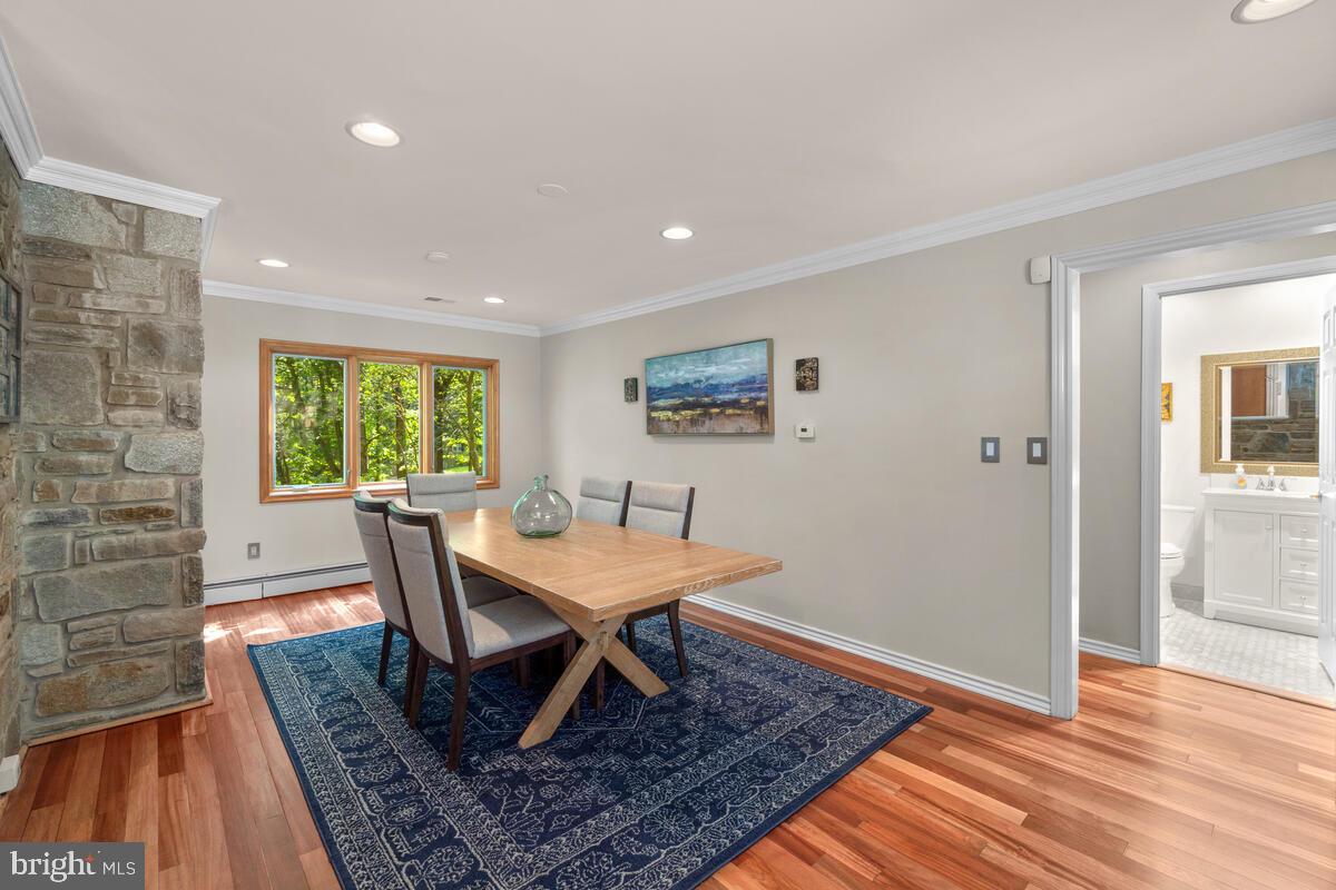 905 Stone Barn Road Towson, MD 21286 - Photo 7 of 45