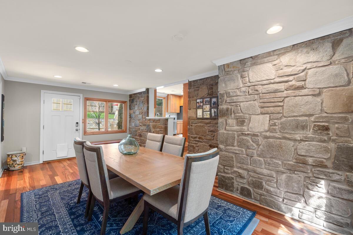 905 Stone Barn Road Towson, MD 21286 - Photo 8 of 45