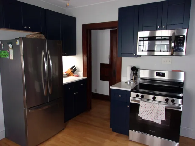 $1,280 | 3748 East Armour Avenue, Cudahy, WI 53110