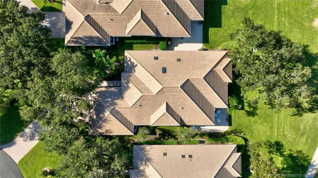 $835,000 | 6957 Southeast Pacific Drive, Stuart, FL 34997