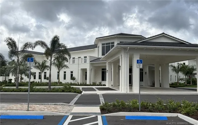 $835,000 | 6957 Southeast Pacific Drive, Stuart, FL 34997