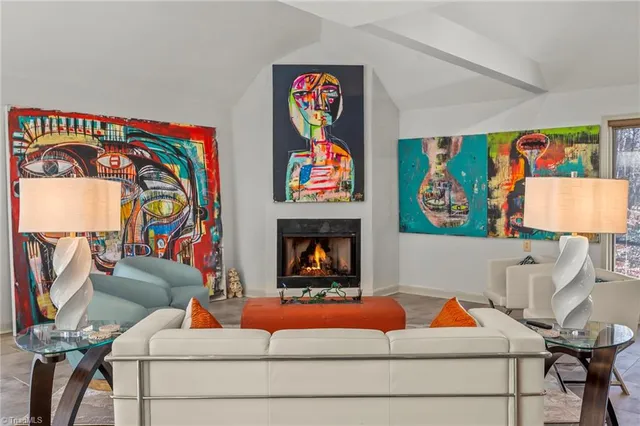 $685,000 | 910 Idlewilde Heath Court, Winston-Salem, NC 27106