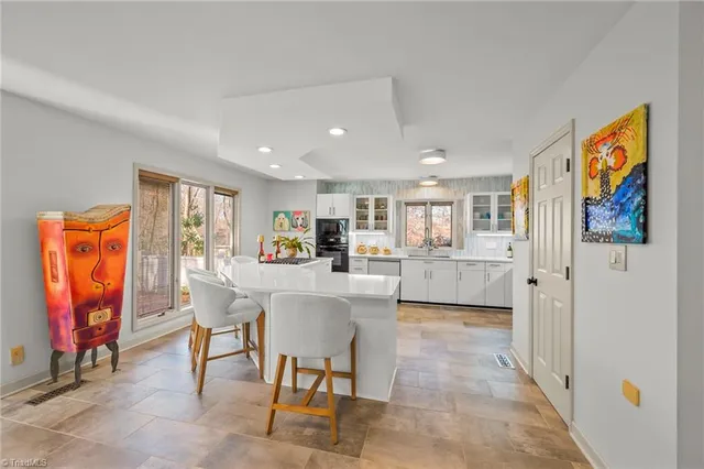 $685,000 | 910 Idlewilde Heath Court, Winston-Salem, NC 27106