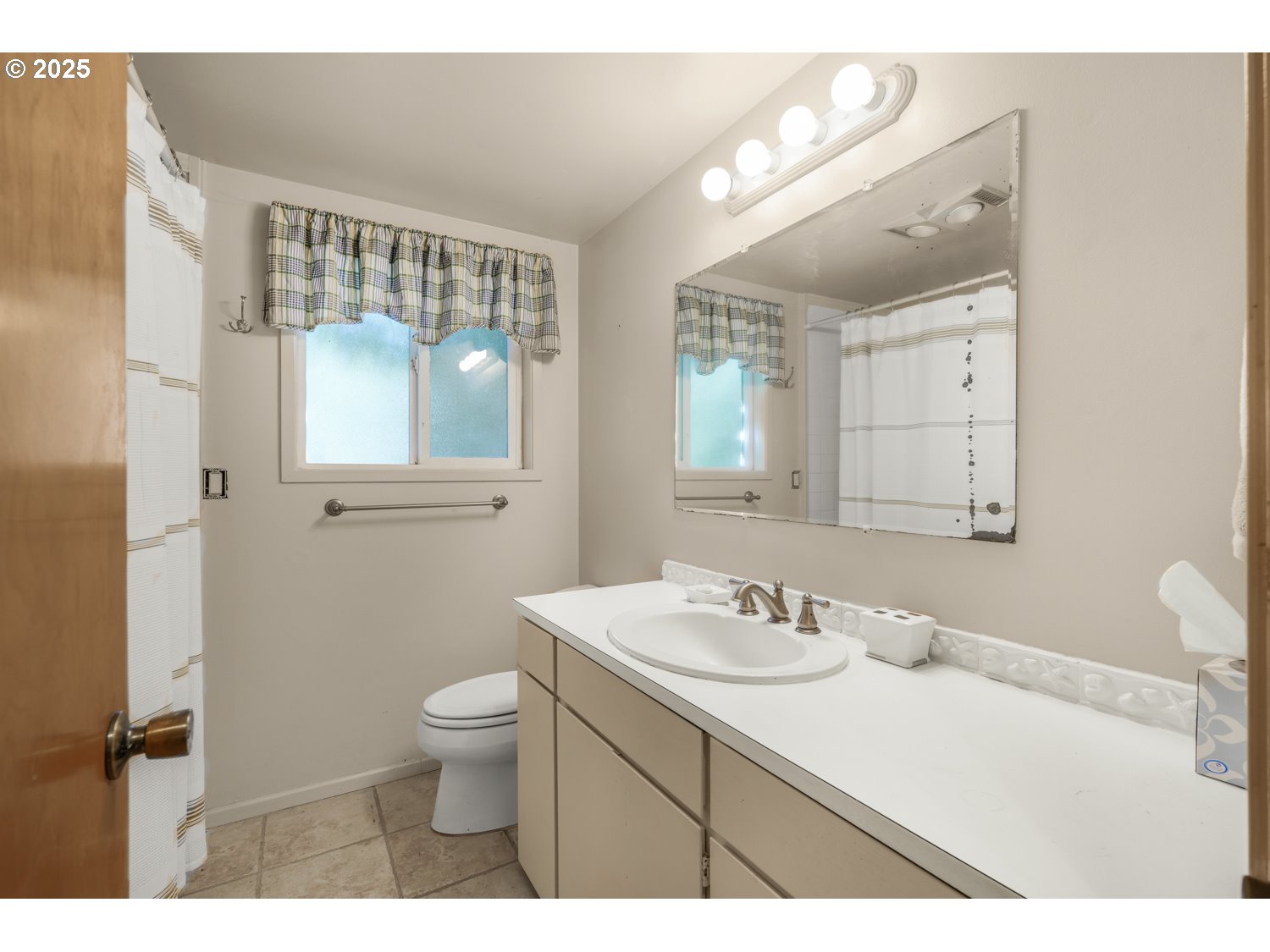 65647 East Sandy River Lane Rhododendron, OR 97049 - Photo 15 of 23 Gallery Image 15