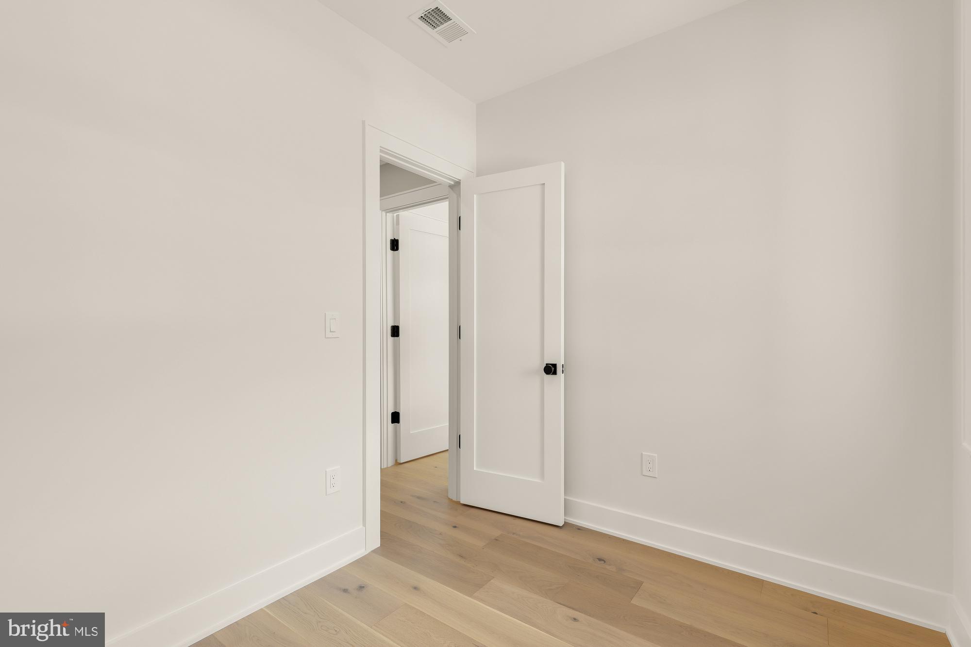 9508 Forest Road Bethesda, MD 20814 - Photo 37 of 72 Gallery Image 37