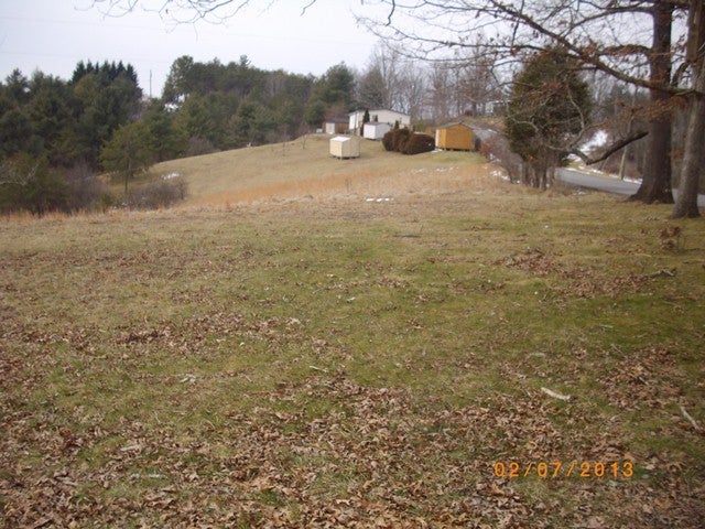 Rr 2-box Cornbread Ridge Road Princeton, WV 24740 - Photo 4 of 19 Looking South from Driveway