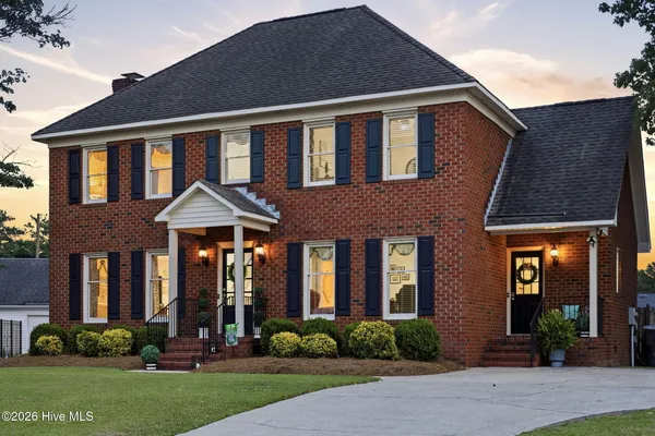$429,900 | 1604 Paramore Drive, Greenville, NC 27858