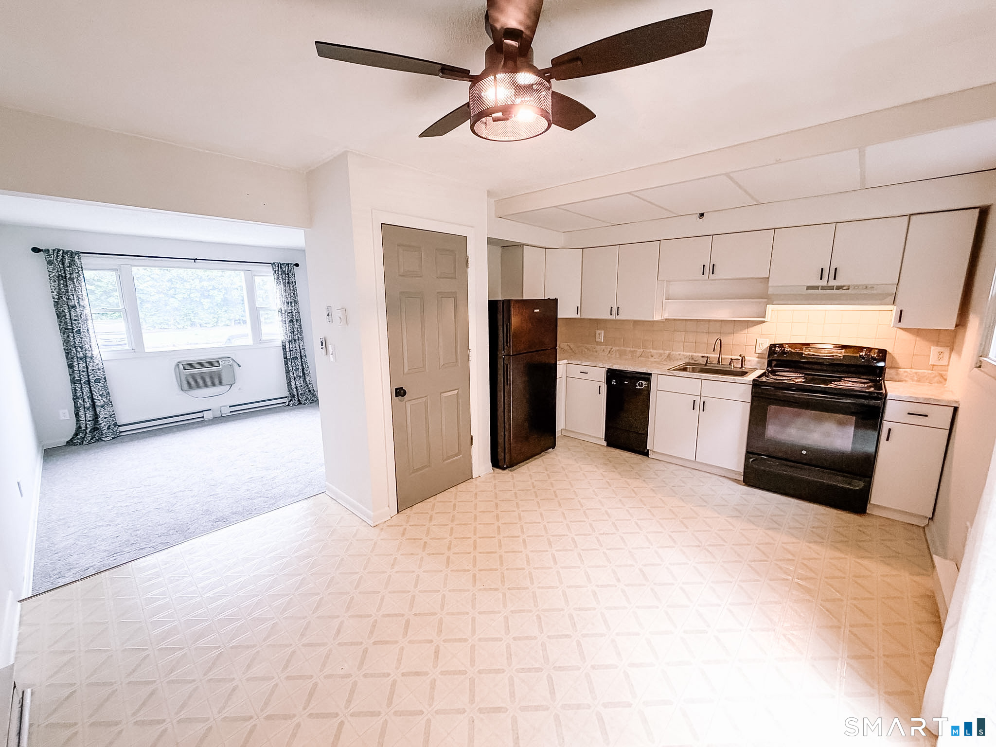 96 Canterbury Road, Unit B Plainfield, CT 06374 - Photo 11 of 27