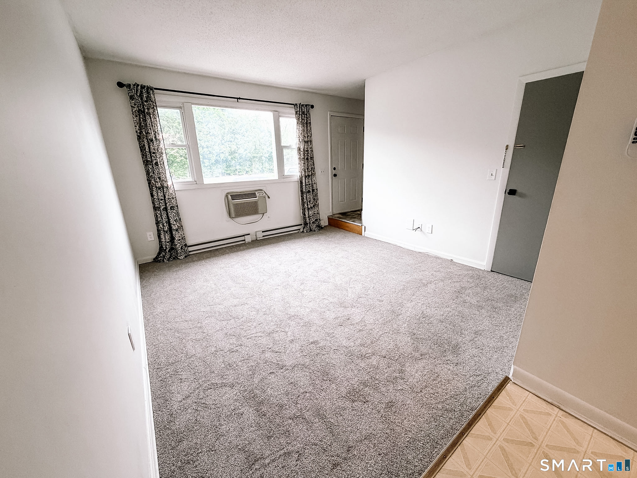 96 Canterbury Road, Unit B Plainfield, CT 06374 - Photo 5 of 27