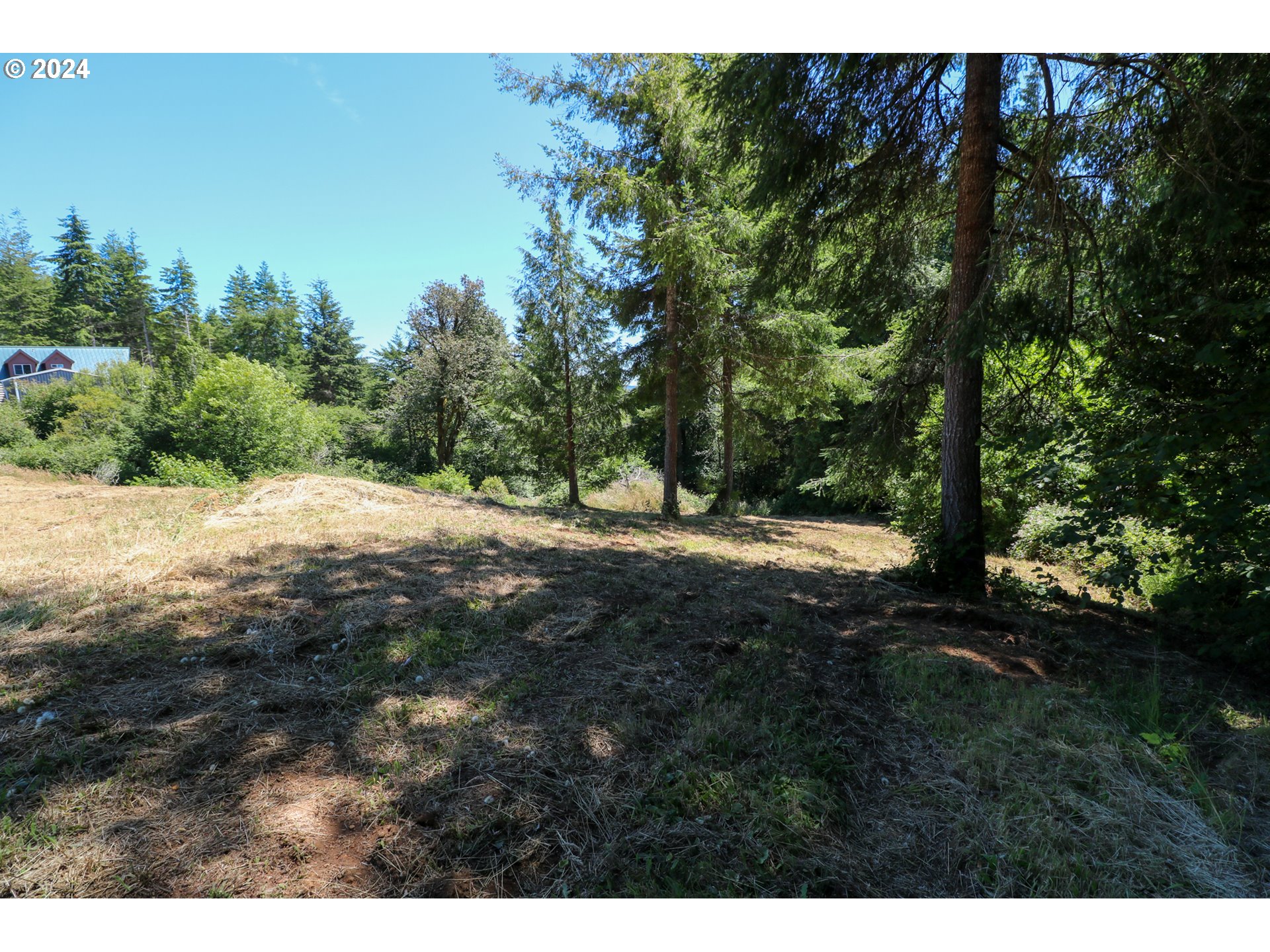 58682 Fernwood Road Coquille, OR 97423 - Photo 15 of 19 Gallery Image 15