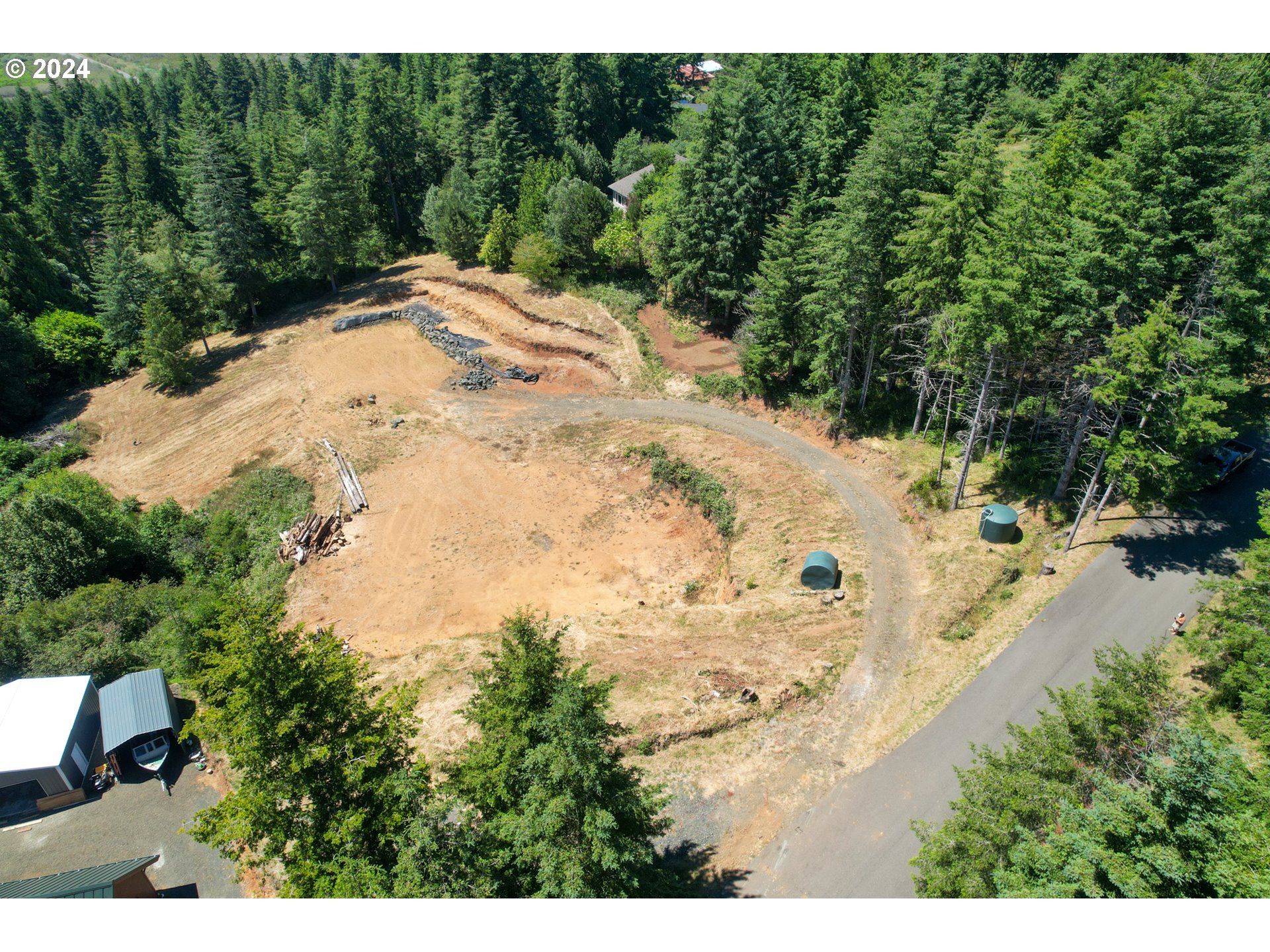 58682 Fernwood Road Coquille, OR 97423 - Photo 4 of 19 Gallery Image 4
