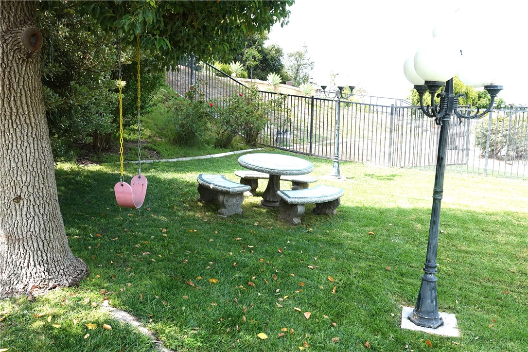 7535 Misty View Place Riverside, CA 92506 - Photo 46 of 52 Gallery Image 46