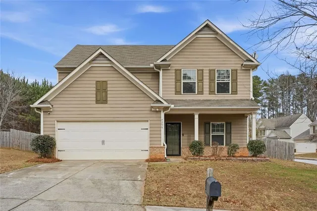 $300,000 | 7299 St Agnes Way, Fairburn, GA 30213