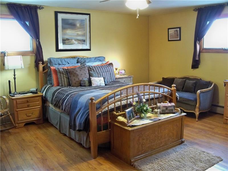 236 Center Church Road Grove City, PA 16127 - Photo 11 of 25 16x15 Master Bedroom.
