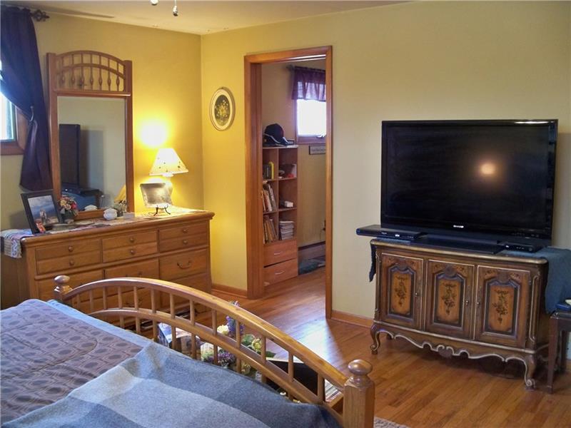 236 Center Church Road Grove City, PA 16127 - Photo 12 of 25 Plenty of Room!