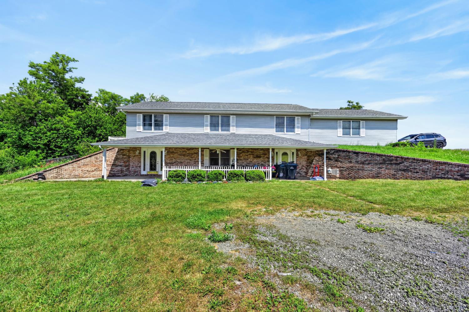 9453 Florence Hill Road Florence, IN 47020 - Photo 2 of 37