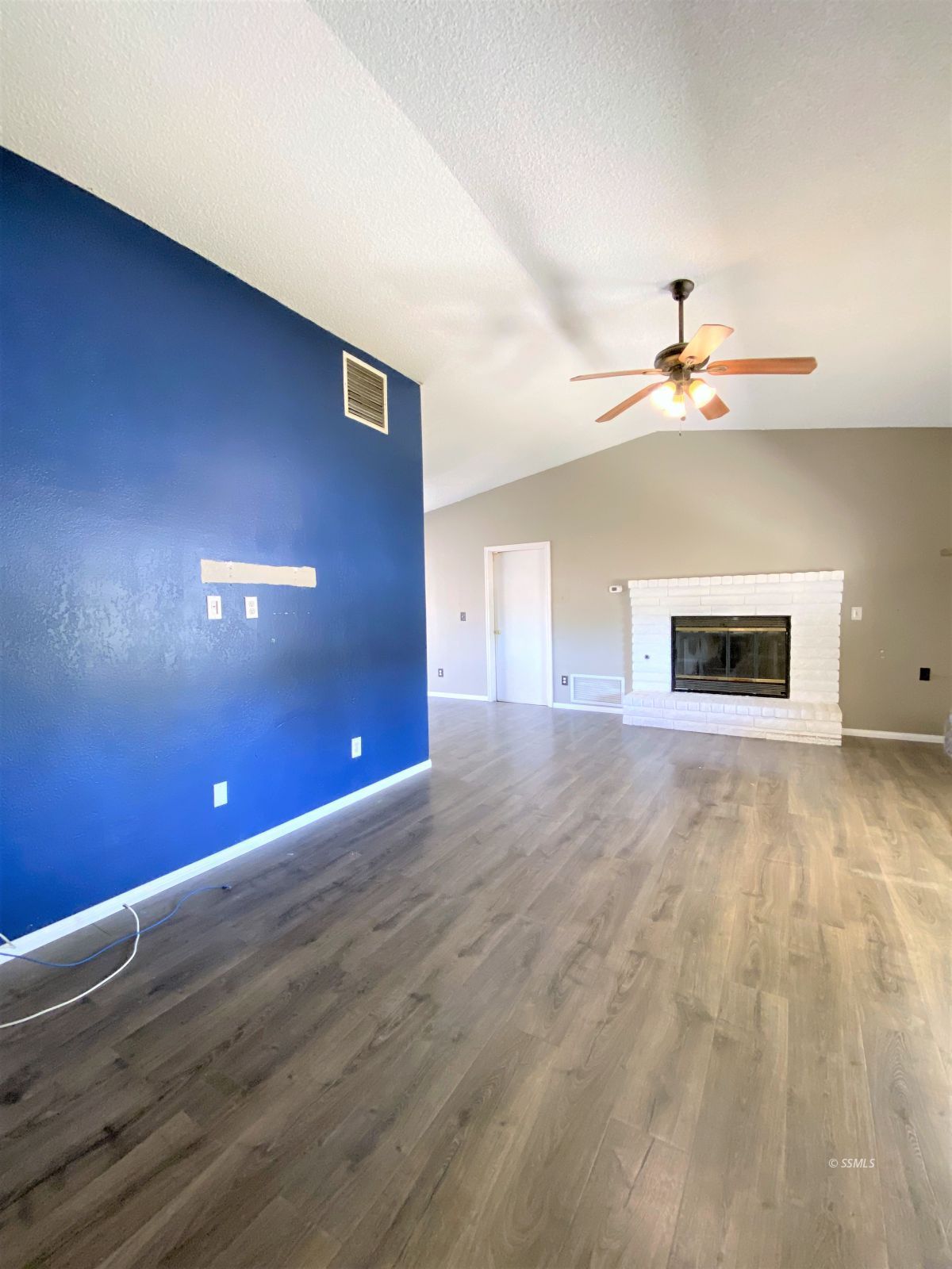 204 Kimberly Lane Ridgecrest, CA 93555 - Photo 6 of 27