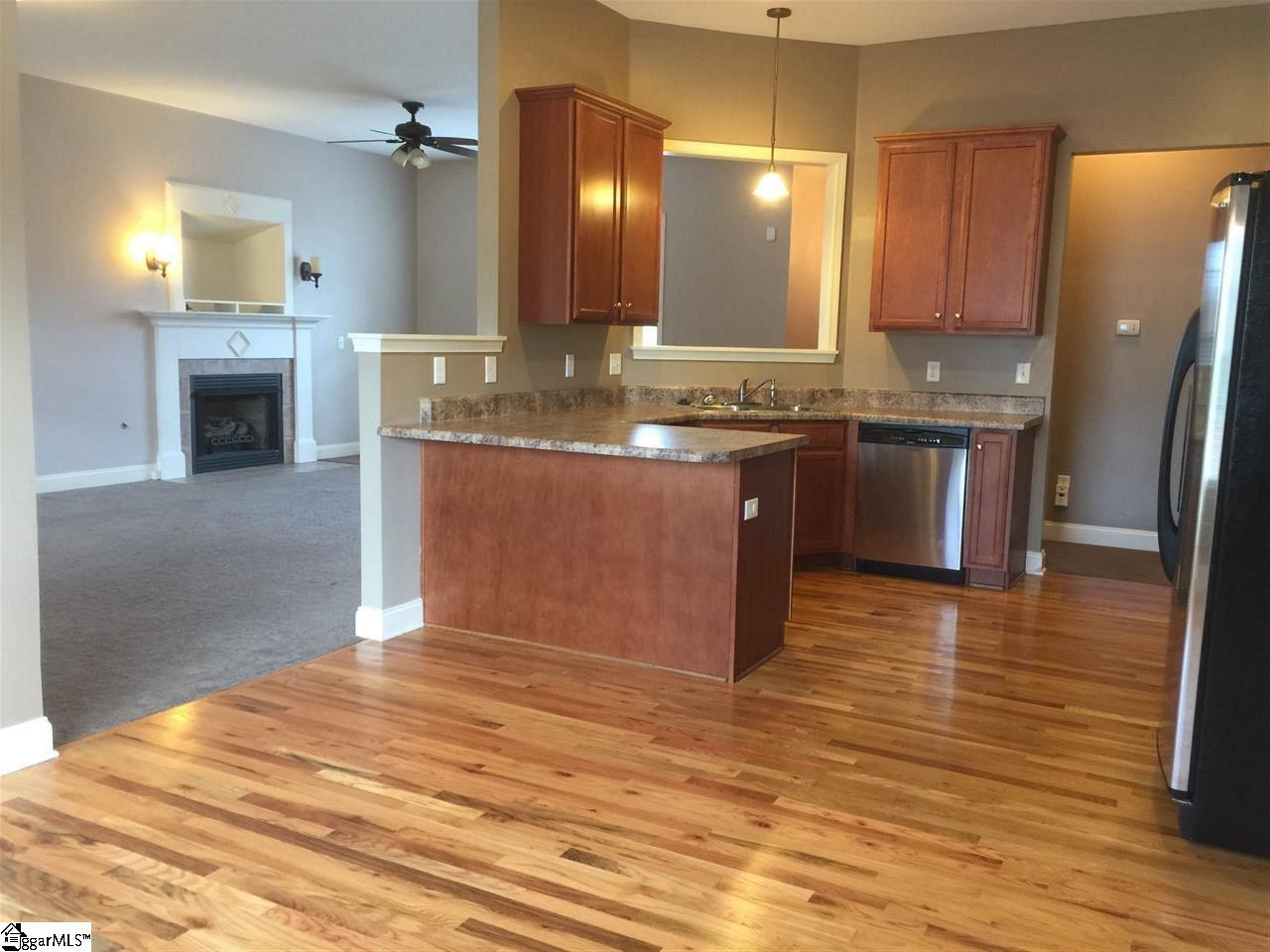 44 Loftis Road Travelers Rest, SC 29690 - Photo 5 of 20