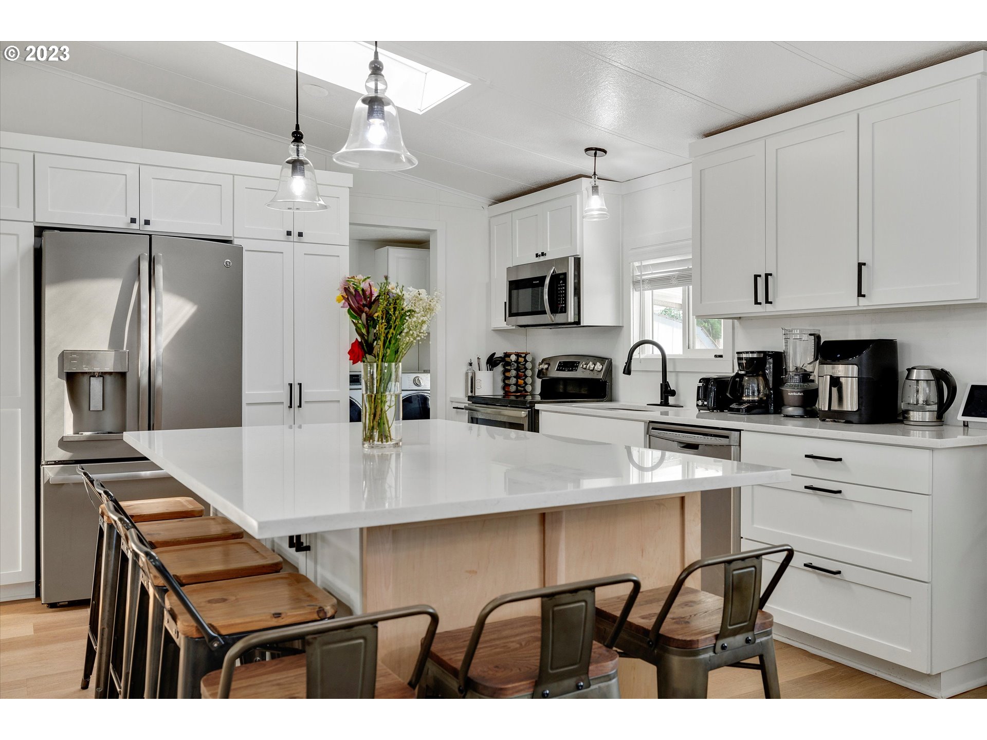 12450 Southwest Fischer Road, Unit 204 Portland, OR 97224 - Photo 11 of 38 Gallery Image 11