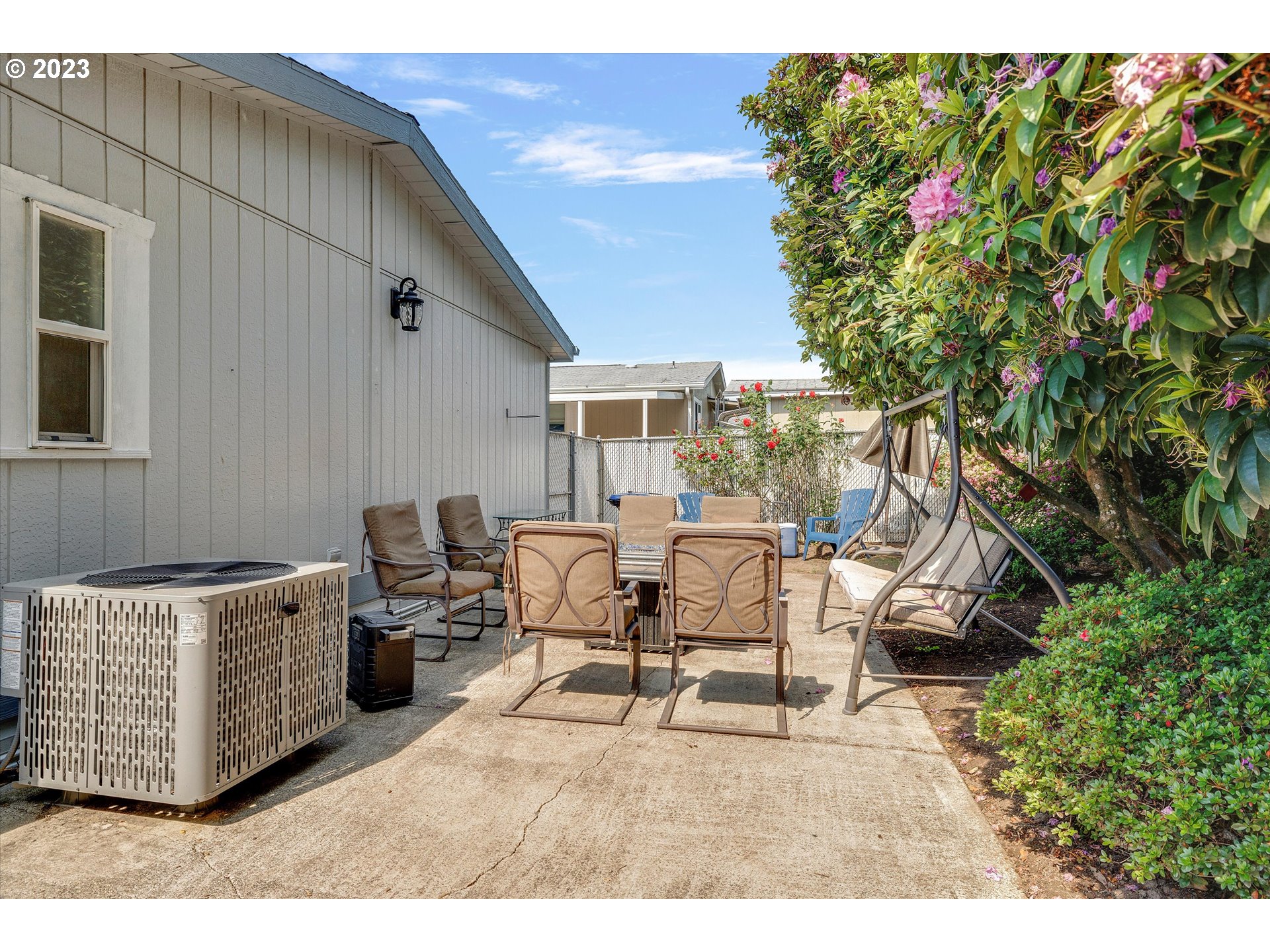 12450 Southwest Fischer Road, Unit 204 Portland, OR 97224 - Photo 31 of 38 Gallery Image 31