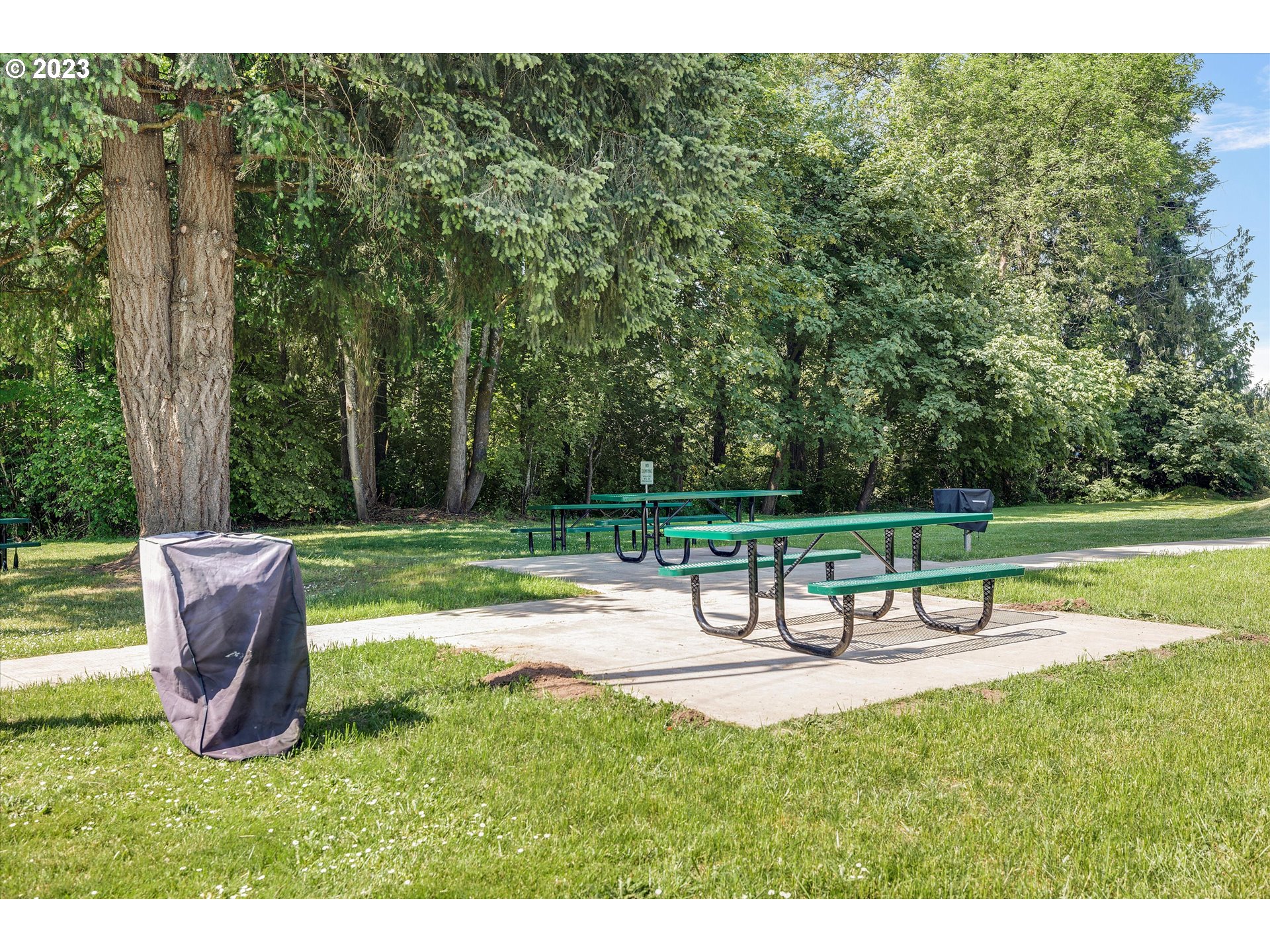 12450 Southwest Fischer Road, Unit 204 Portland, OR 97224 - Photo 36 of 38 Gallery Image 36