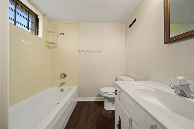 $199,999 | 11142 Spring Valley Road, Kansas City, MO 64134