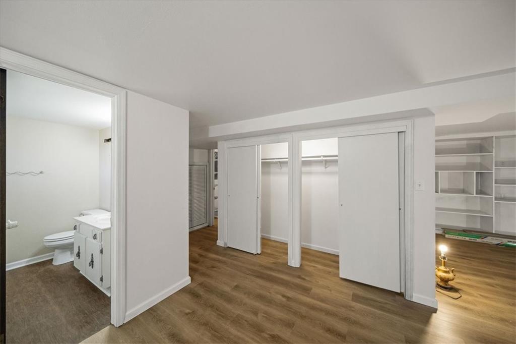 11142 Spring Valley Road Kansas City, MO 64134 - Photo 25 of 39