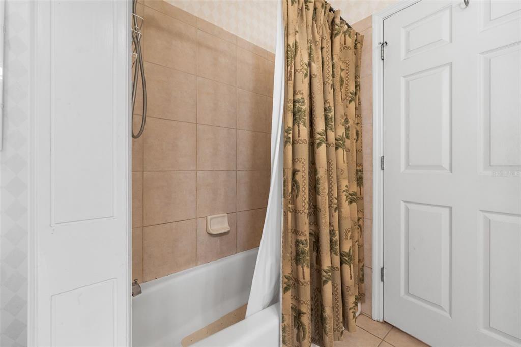 9440 Southwest 35th Lane Gainesville, FL 32608 - Photo 23 of 34