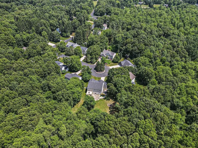 $749,000 | 9354 Stratford Woods Trail, Kalamazoo, MI 49009