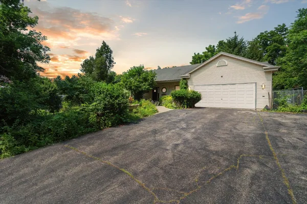 $749,000 | N3131 Center Street, Lake Geneva, WI 53147