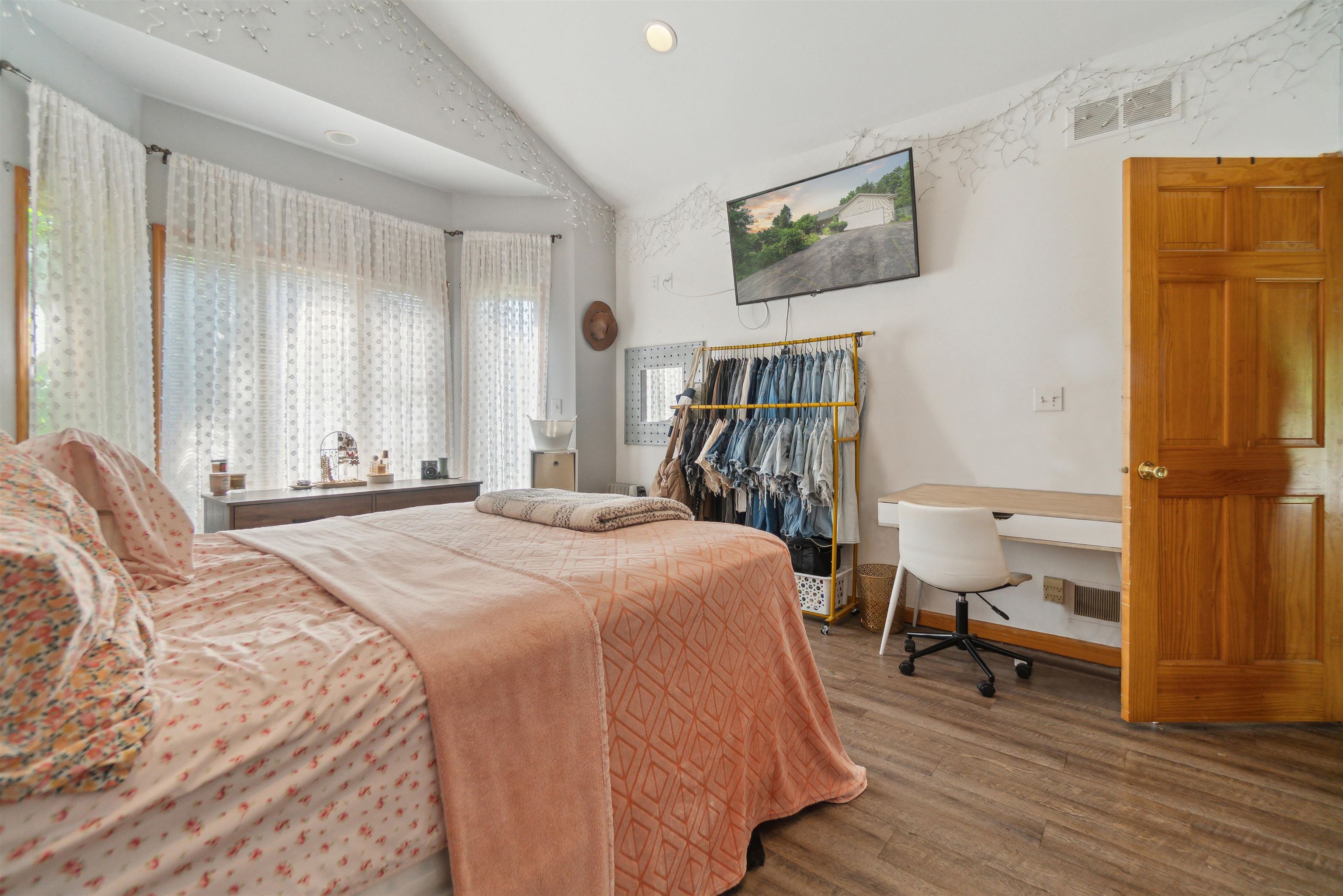 N3131 Center Street Lake Geneva, WI 53147 - Photo 26 of 54