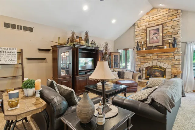 $749,000 | N3131 Center Street, Lake Geneva, WI 53147