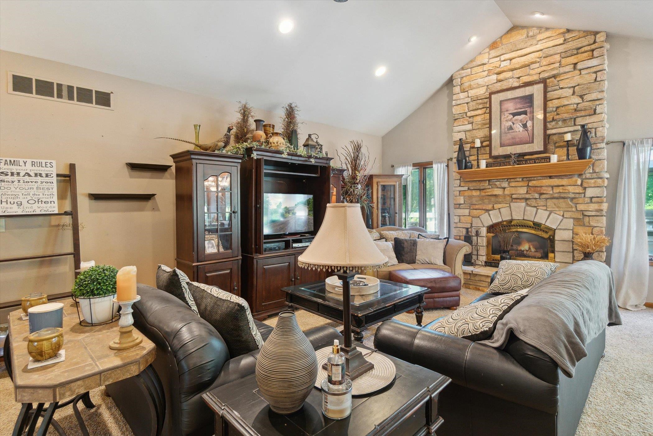 N3131 Center Street Lake Geneva, WI 53147 - Photo 10 of 54