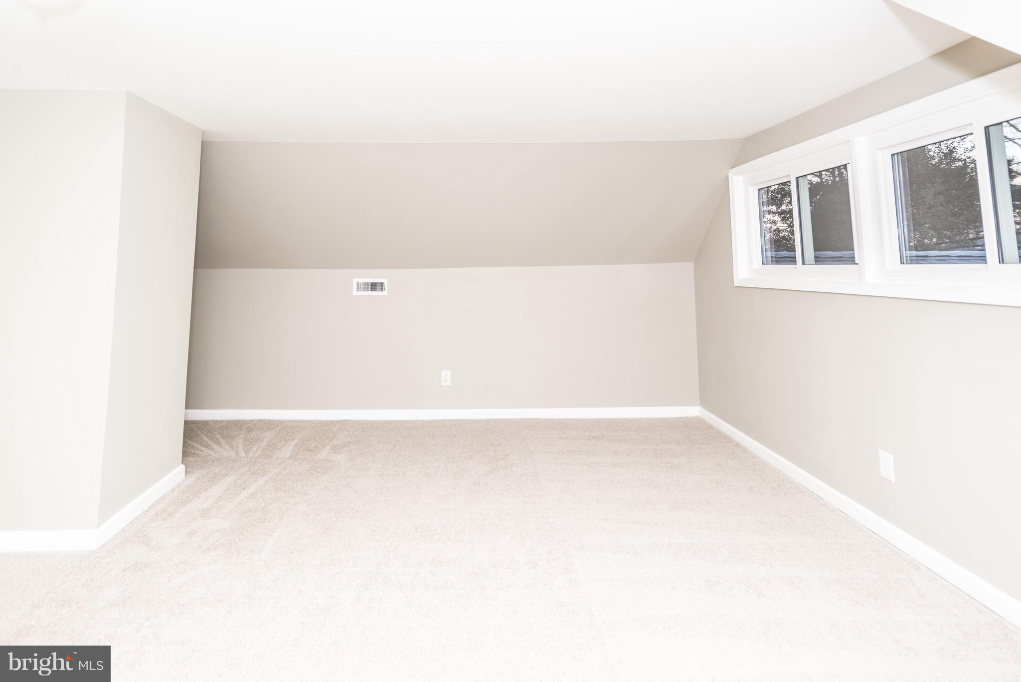 7 Fieldstone Road Levittown, PA 19056 - Photo 26 of 39