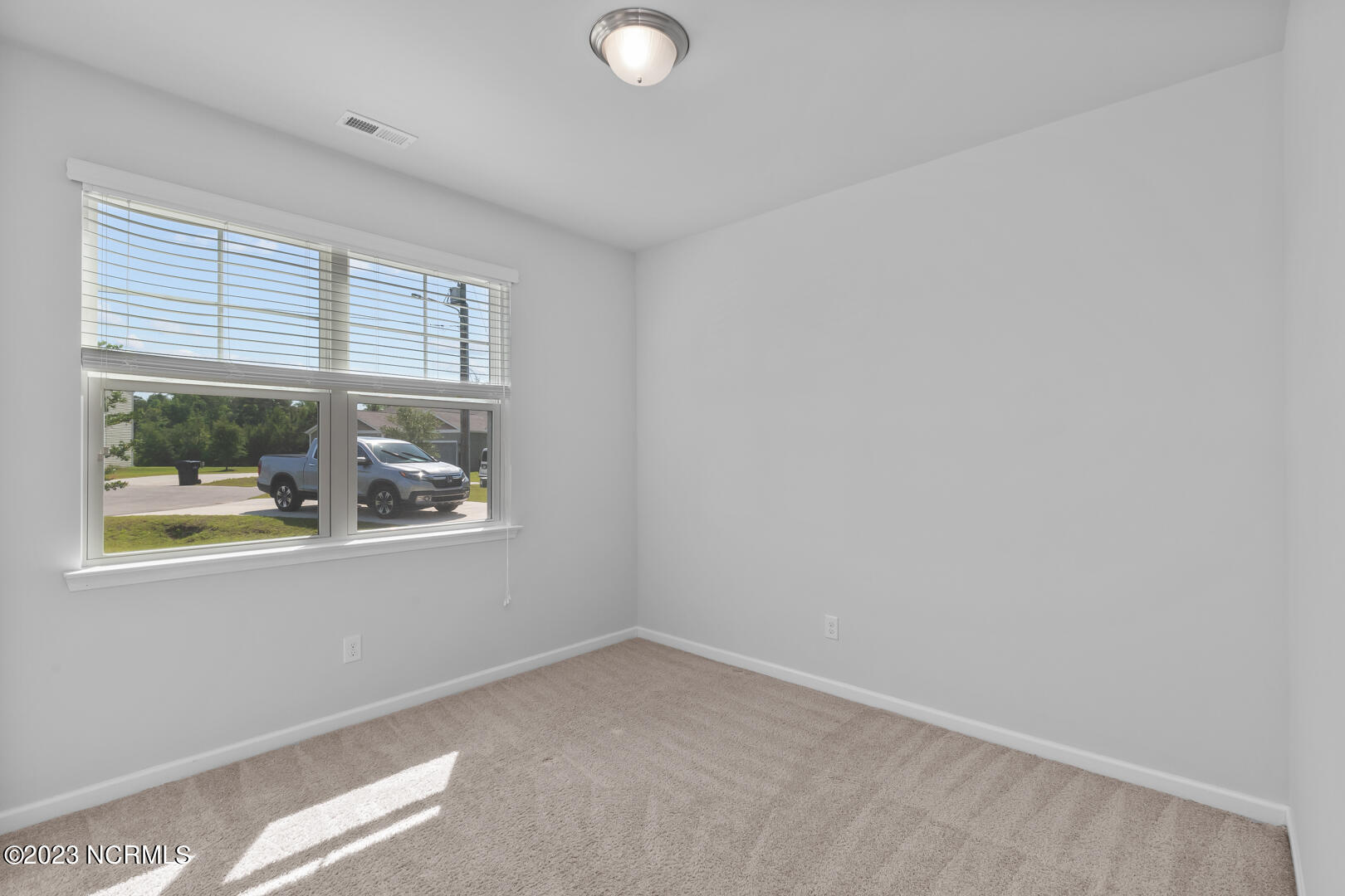 506 Weswill Circle Holly Ridge, NC 28445 - Photo 8 of 43 8