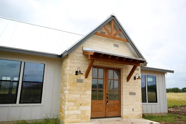 $589,000 | 2240 South Ranch Road 783, Unit 8, Harper, TX 78631