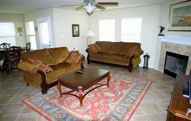 $425,000 | 11105 Cain Harvest Drive, Austin, TX 78754