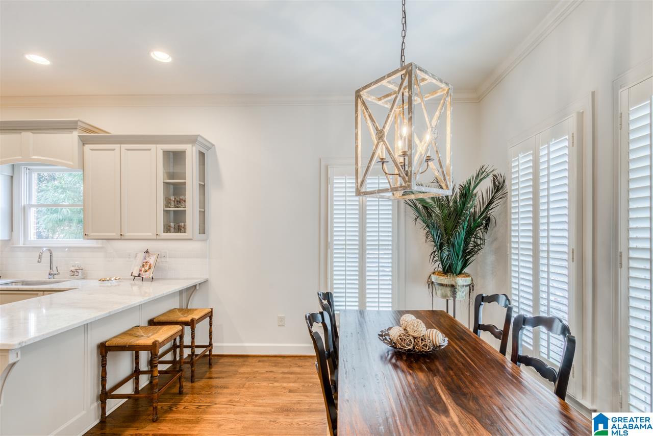 127 East Hawthorne Road Birmingham, AL 35209 - Photo 6 of 32