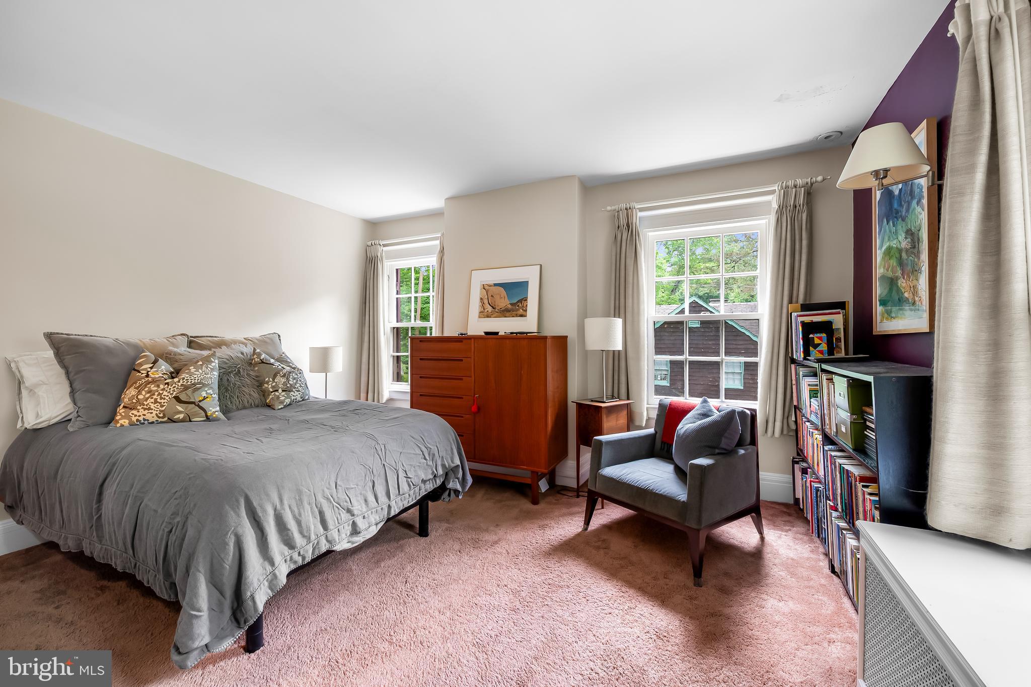 111 Deepdene Road Baltimore, MD 21210 - Photo 36 of 61 a bedroom with double bed and a window