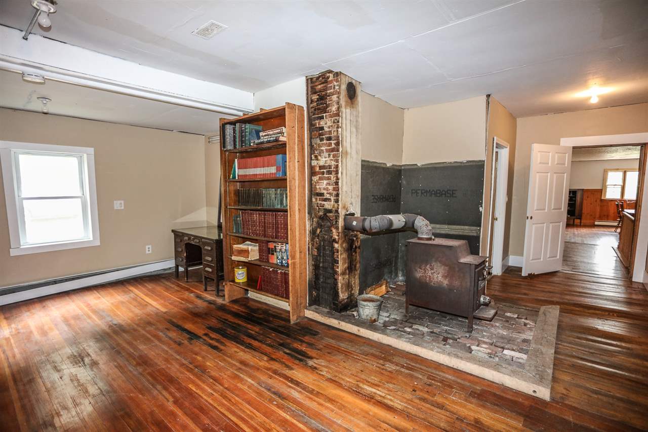 34 Bunker Hill Road Auburn, NH 03032 - Photo 29 of 40 Gallery Image 29