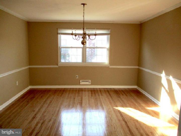 13 Woodbridge Road Marlton, NJ 08053 - Photo 4 of 21 Gallery Image 4