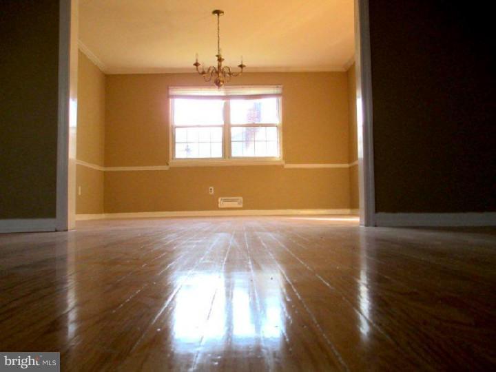 13 Woodbridge Road Marlton, NJ 08053 - Photo 5 of 21 Gallery Image 5