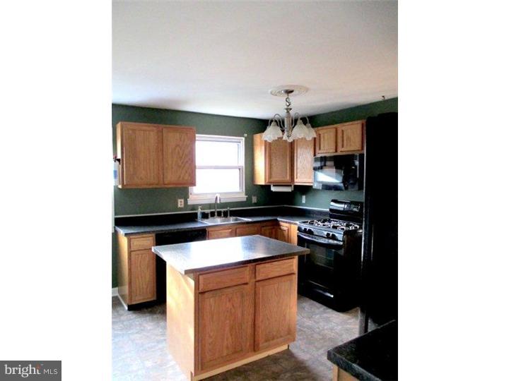 13 Woodbridge Road Marlton, NJ 08053 - Photo 6 of 21 Gallery Image 6