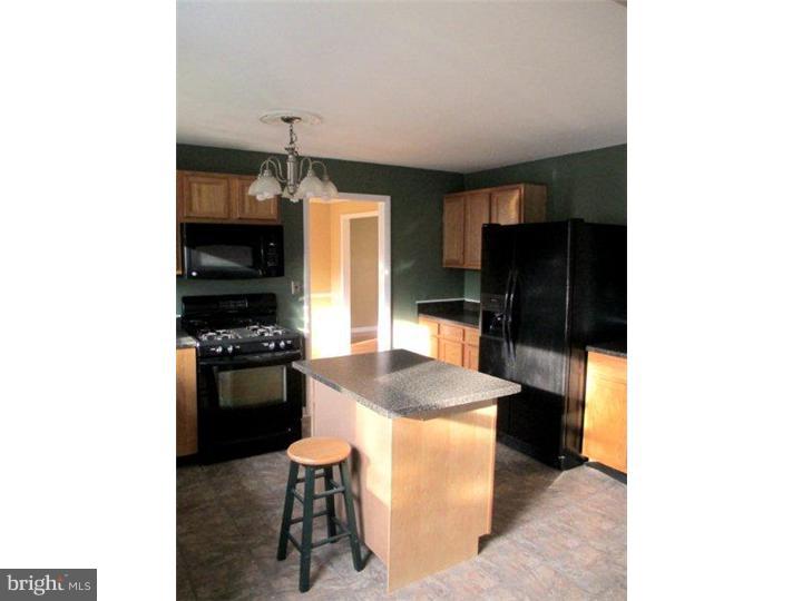 13 Woodbridge Road Marlton, NJ 08053 - Photo 9 of 21 Gallery Image 9