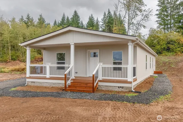 $330,000 | 606 G Street, Vader, WA 98593