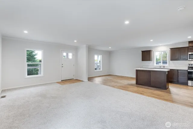 $330,000 | 606 G Street, Vader, WA 98593