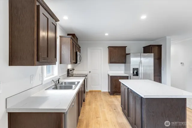 $330,000 | 606 G Street, Vader, WA 98593