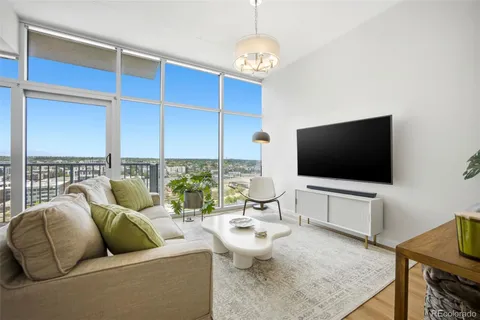 $432,423 | 1700 Bassett Street, Unit 1615, Denver, CO 80202